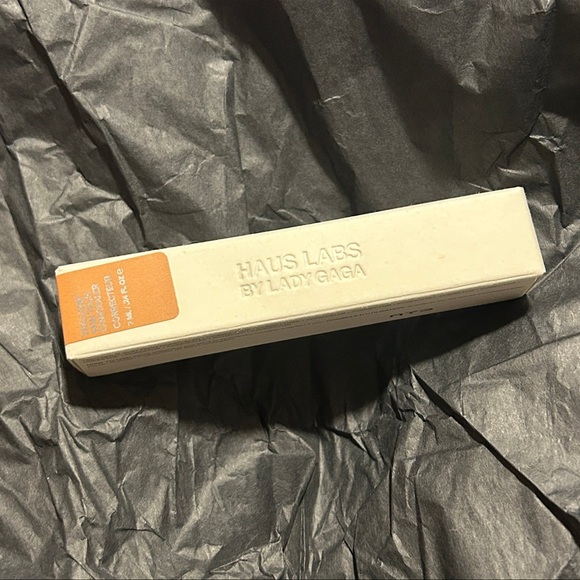 Haus Labs by Lady Gaga Triclone Skin Tech Concealer NEW 40 Medium Deep Golden - Picture 1 of 4